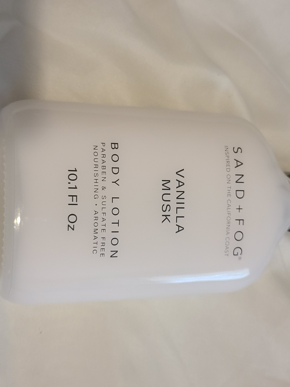 Vanilla Musk Body Lotion - White